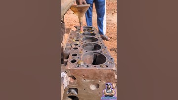 How Mechanics Clean Old Rusty Engine Block Using Acid#automobile #mechanic #how #engine #truckrepair
