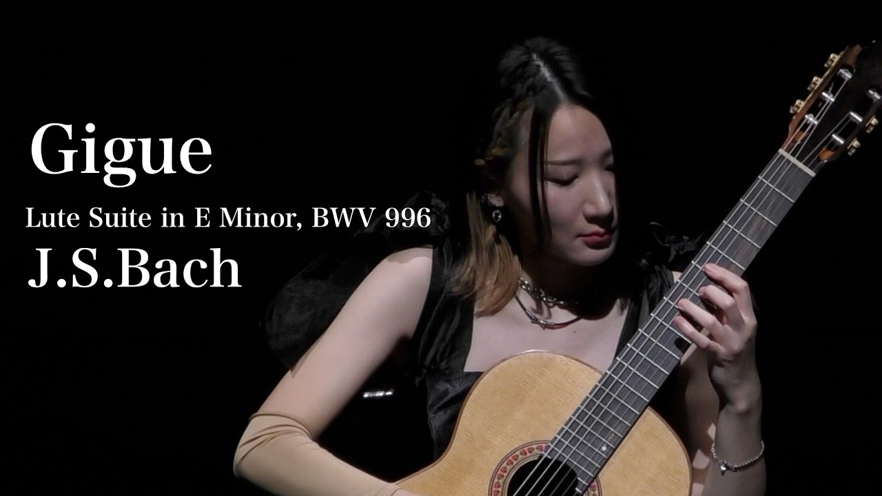 J.S.Bach - VI. Gigue ~ Lute Suite in E Minor, BWV 996 - YouTube