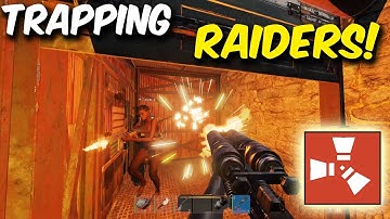 TRAPPING the RAIDERS! Solo Base Defense - Rust Solo Survival #5 - S1