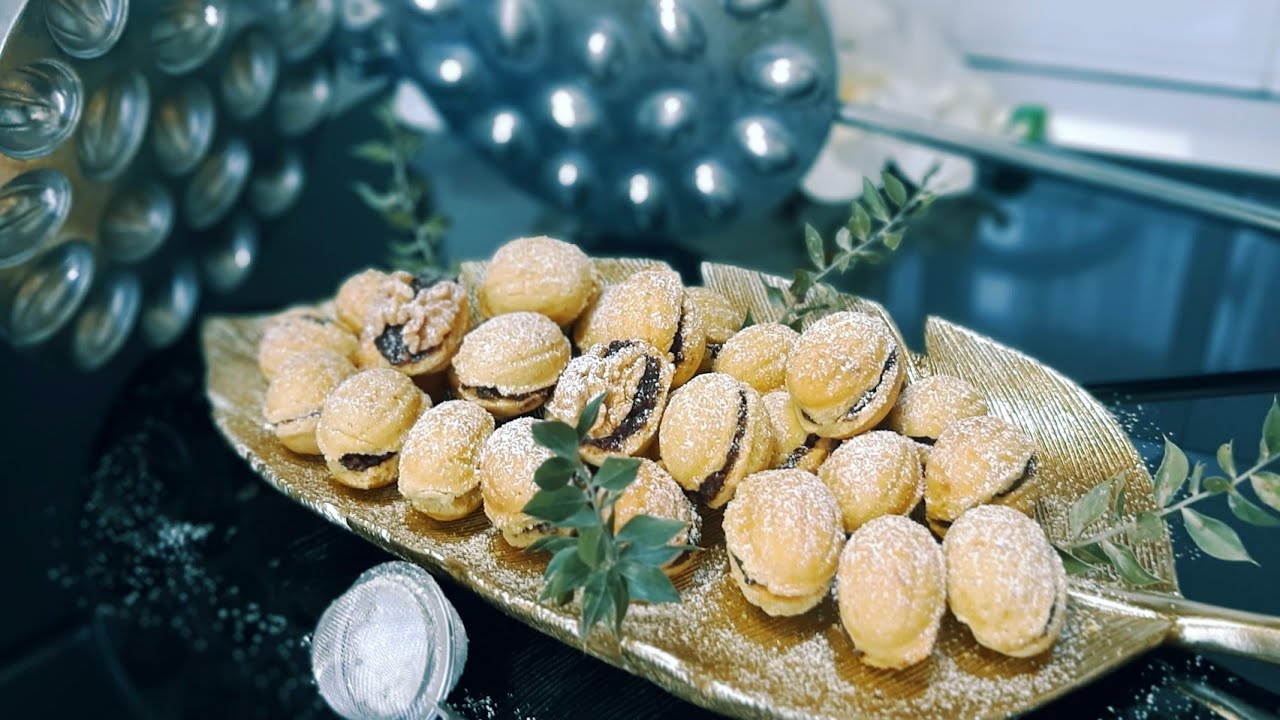 Nuci umplute cu crema | Noci dolci ripiene