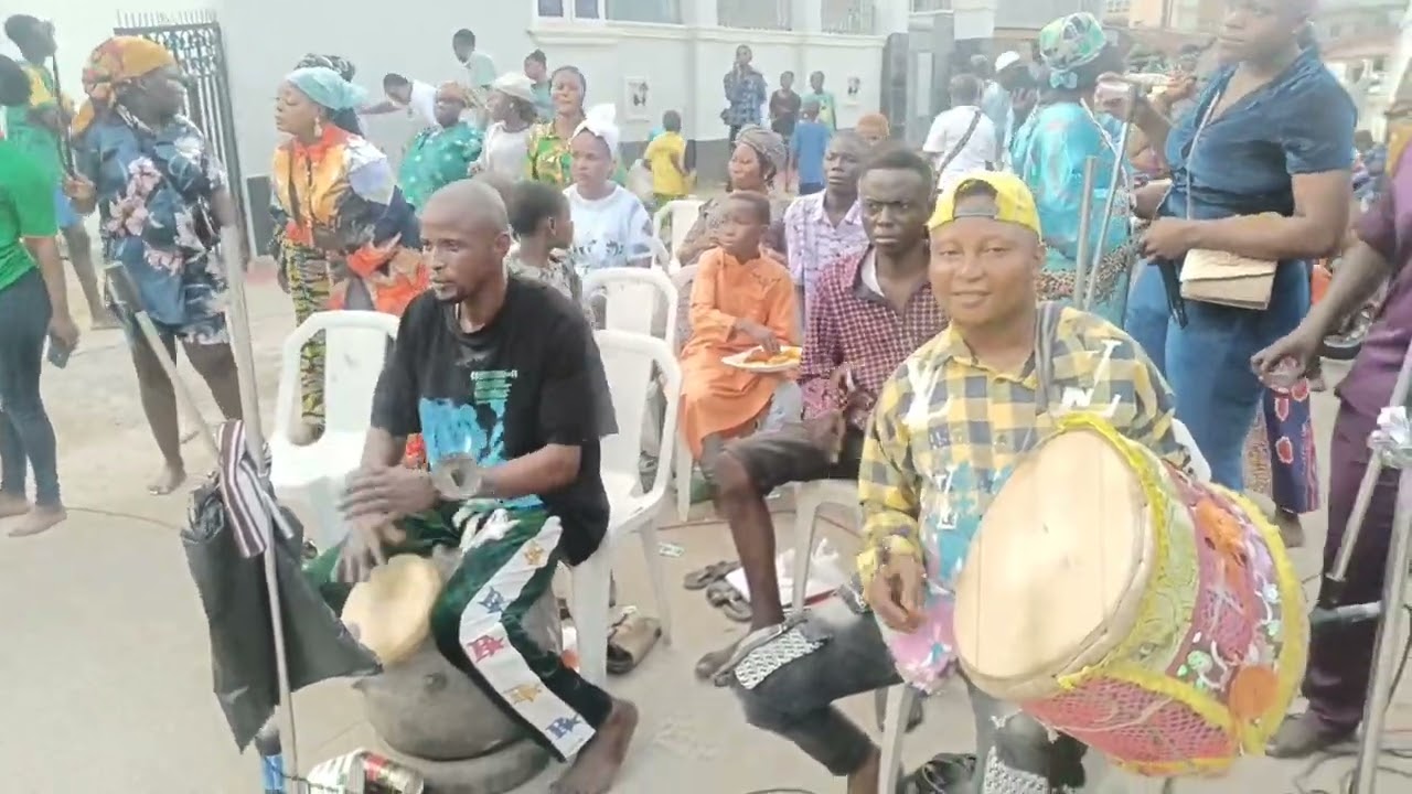 Igunnuko Dopemu performance at shobo egbeda