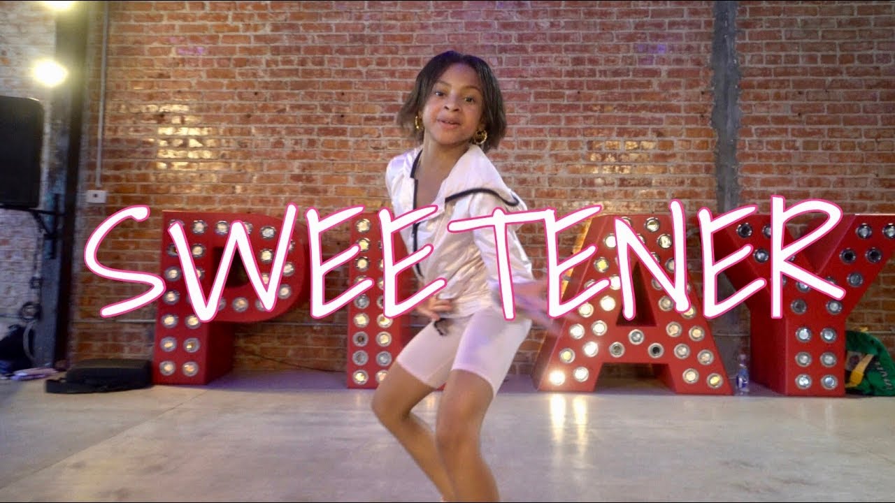 Ariana Grande Sweetener Official Video Begint Dextercarrchoreography