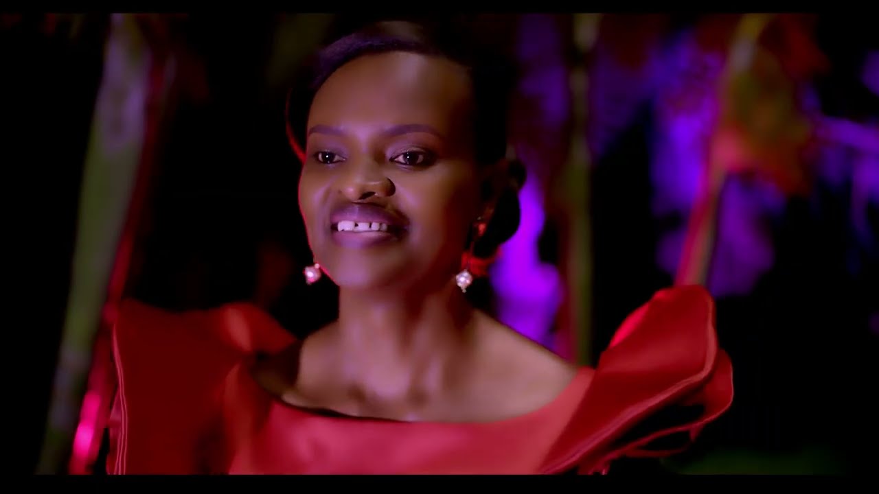 YESU MUCUNGUZI (Official Music Video) Emerthe Kaminka