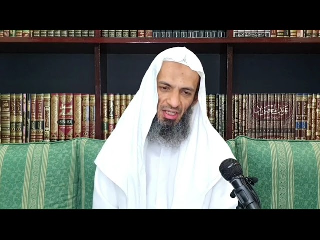 حكم الصلاة مع الأطفال بقصد التعليم؟ | الشيخ خالد إسماعيل