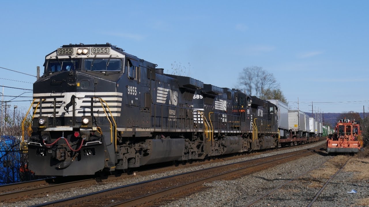 NS Reading Line Trains In And Around Allentown, PA