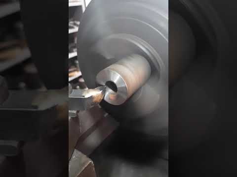 Vidéo: Cutter pour tour à métaux. Types et affûtage des fraises pour un tour à métaux