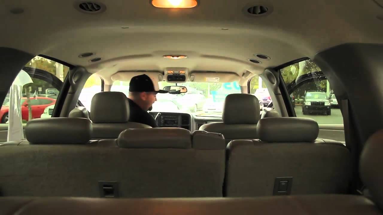 Autoline's 2005 Chevy Suburban 1500 Walk Around Review Test Drive