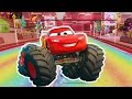 Arabalar Şimşek Mcqueen Canavar Lastiklerini takıyor. Elsa ve mekkuin yarışıyor.