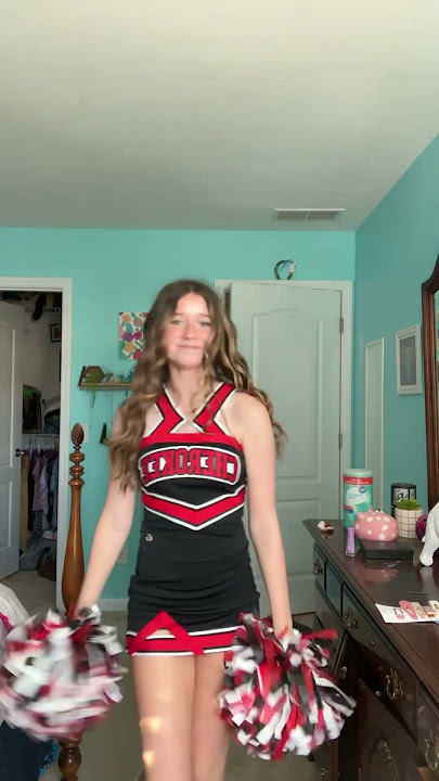 doing this dance with pom poms! #girls #cheer #dance