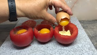 Просто положите яйцо в помидор и вы будете в восторге! Рецепт завтрака #shorts