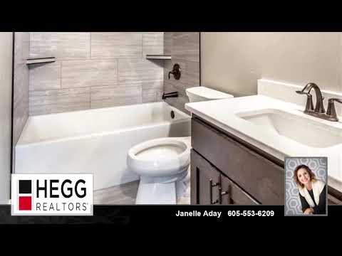 7401 S Kenton Ln, Sioux Falls, SD home video tour