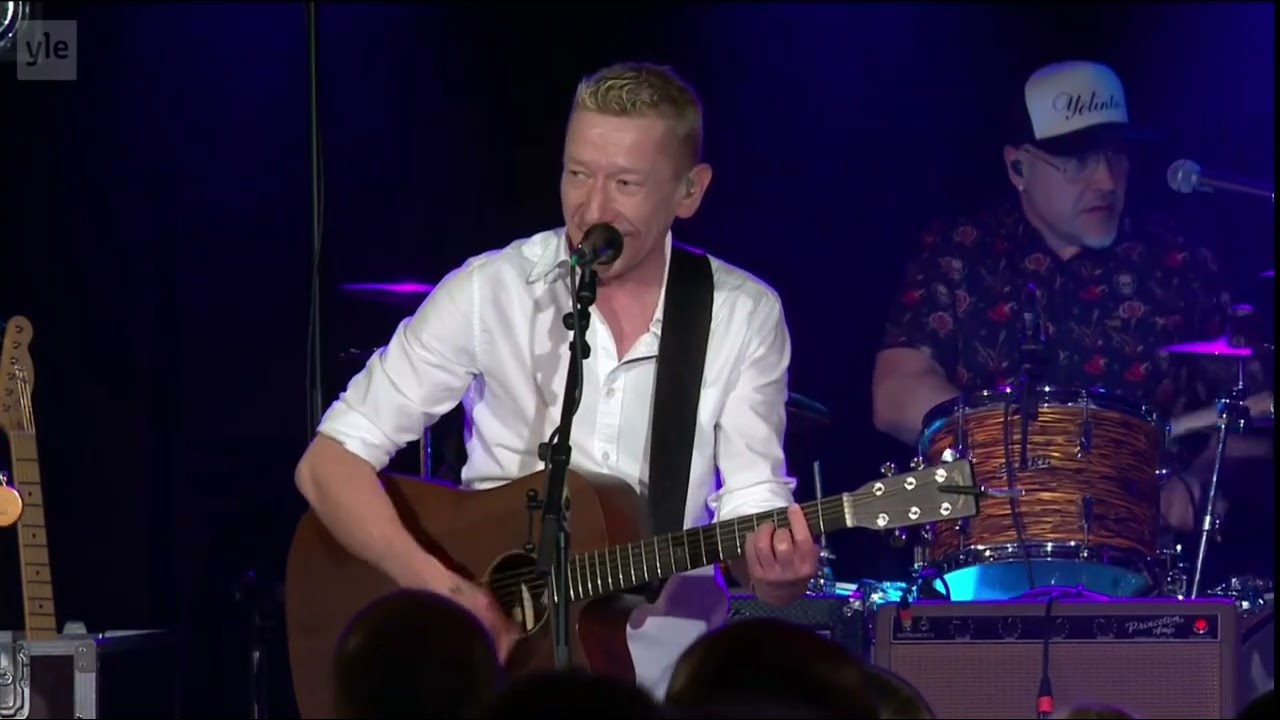 Yölintu – Mennyttä miestä (Radio Suomen juhannustanssit Tuuloksen Kapakanmäellä 20.6.2025)