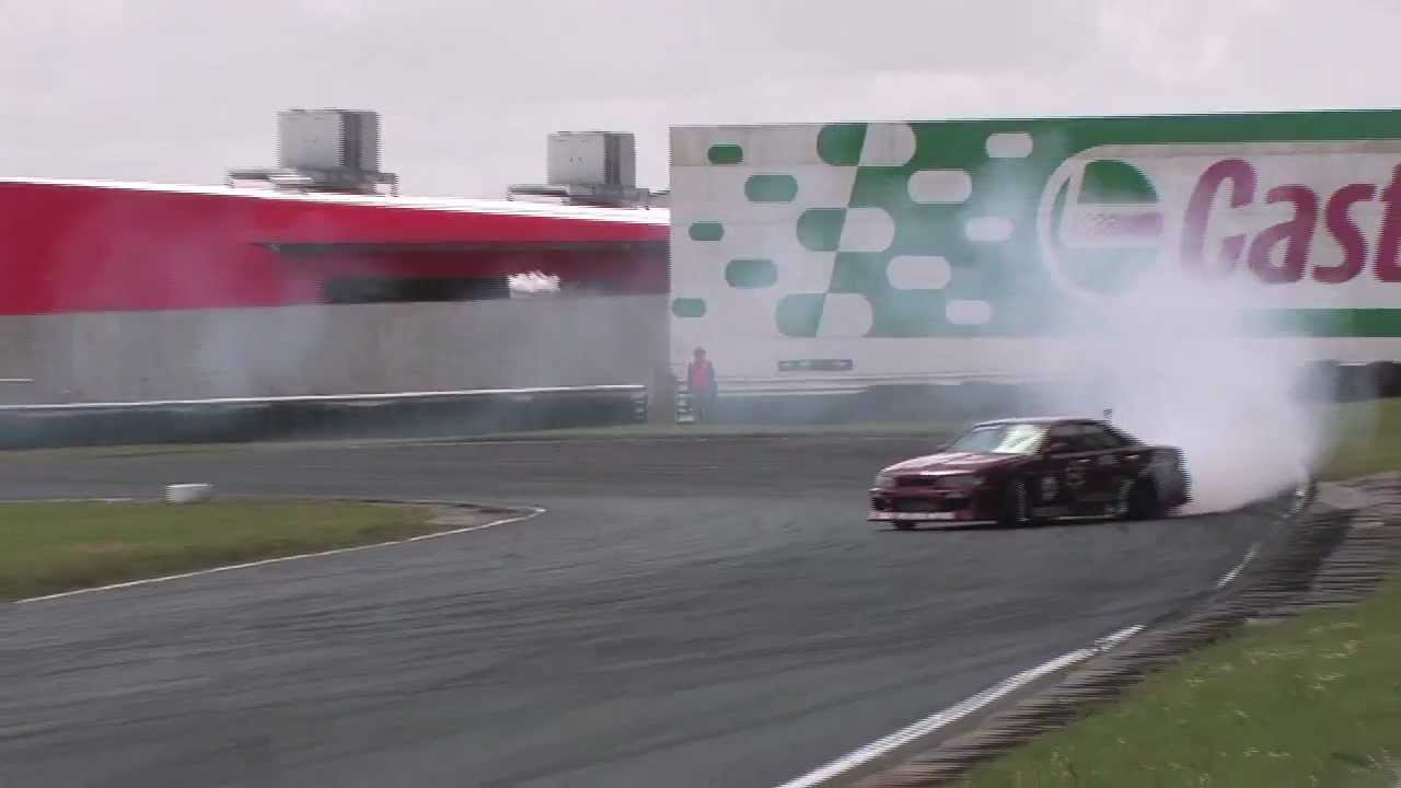 R2 Cody's D1NZ Top 8 Darren Benjamin vs Bradley Lauder 2011-12 Part 11 of 17