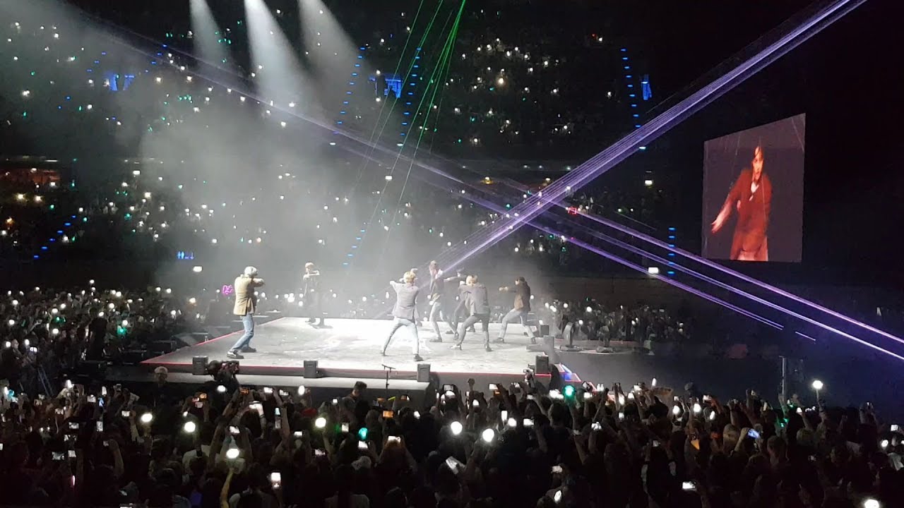 KBS Music Bank Berlin - EXO (엑소) - Power - Side View Fancam