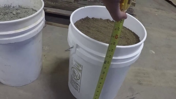 How to Hand Mix Concrete With Rock,Sand,Cement and Water! Custom mixtures &  Finishes! 