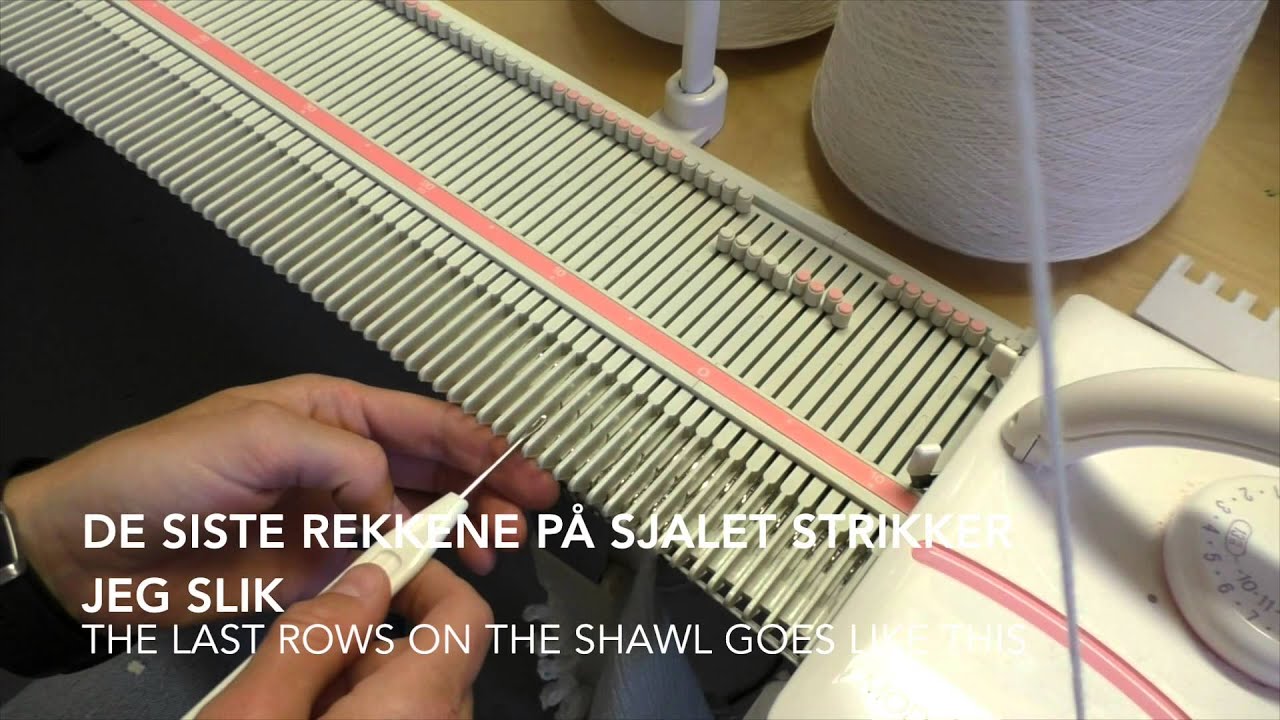 Flettesjal - Shawl / Silver Reed LK150