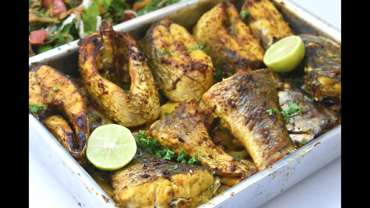 اروع وصفة سمك مشوي بالفرن مع البطاطا حضروه لشهر رمضان