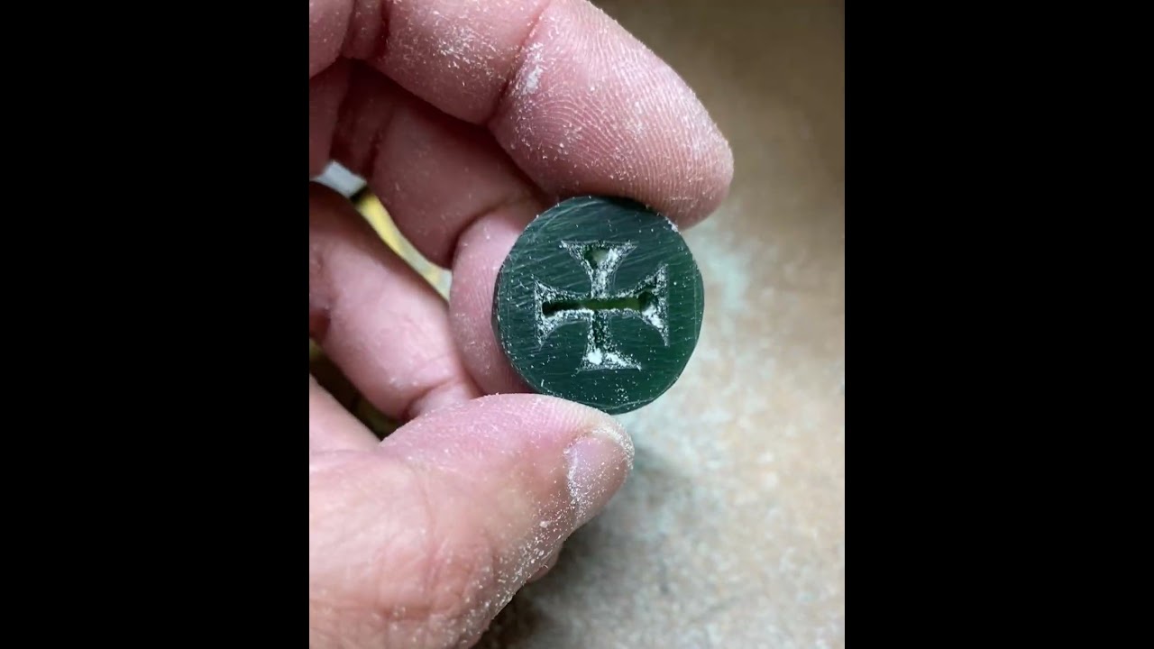 仁尾彫金 新作の原型を制作しています。#仁尾彫金 #アクセサリー 