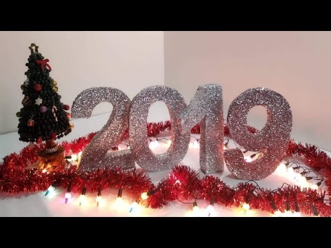 فيديو: كيفية إرسال بطاقة بريدية سنة جديدة سعيدة