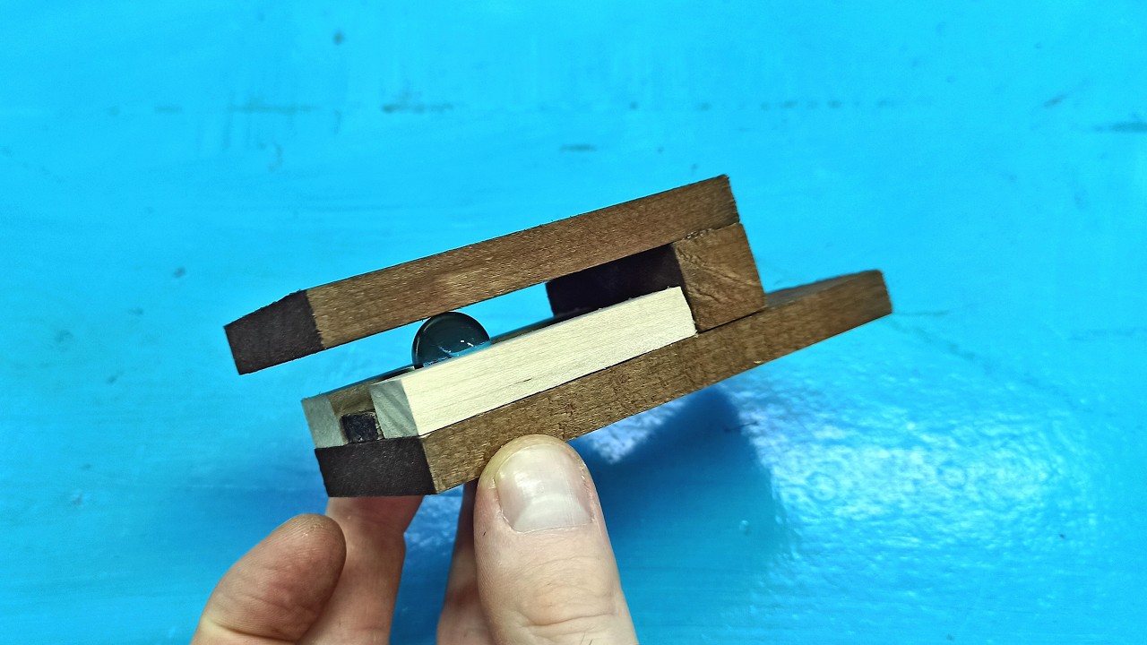 Great DIY that actually works! Amazing woodworking projects! - YouTube
