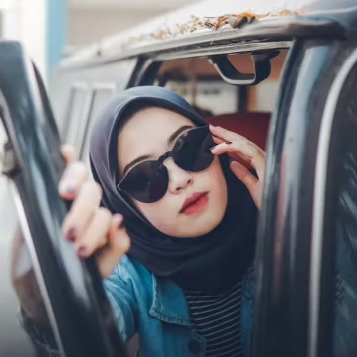 Story wa 30 detik backsound dj adu mamae cewek kerudung biru