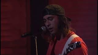 Pierce The Veil - Circles (Live on Conan)
