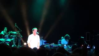 Huey Lewis and The News - The boys are back in town - O2 Shepherds Bush Empire, London - 01.10.2013 chords