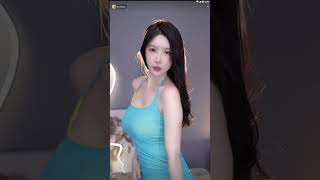 迷人的黎闪电20230924065833