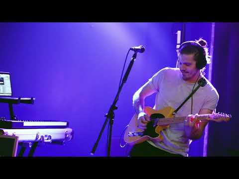 Billie Eilish 'Bad Guy' Live Loop Cover - Jered Jones