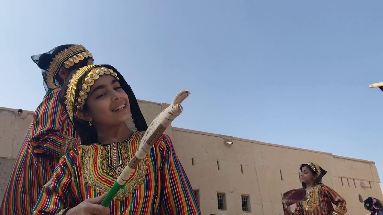 لوحة دار العز بمناسبة العيد الوطني 48