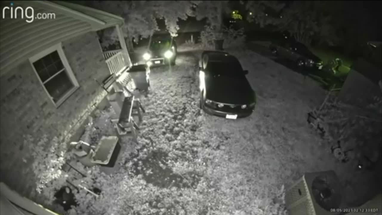4 cars stolen, others broken into in Chesterfield neighborhoods, police say