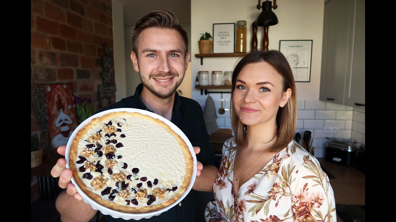 Tradycyjny MAZUREK wielkanocny z bakaliami i domowy kajmakiem | ParaKulinarni