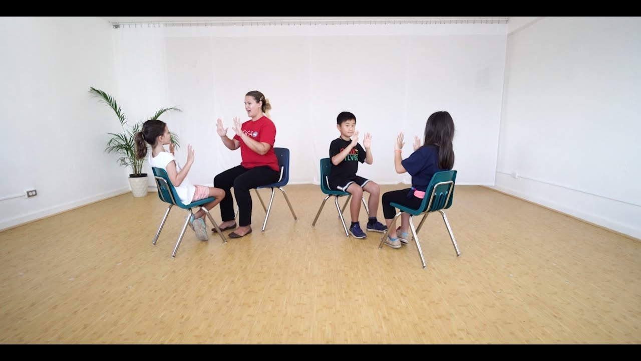 Mirrors | Fun Yoga Brain Break for Kids | Ages 3-12 yoga para niños