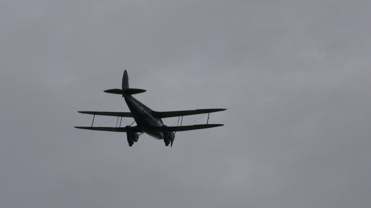 airshow schedule Share Dragon Rapide pleasure flight lands 75th Anniversary D Day WW2 Normandy Daks over Duxford UK