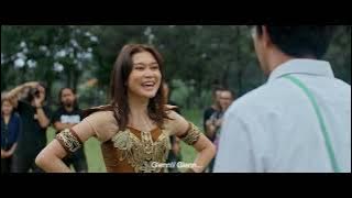  TRAILER Mendarat Darurat versi full
