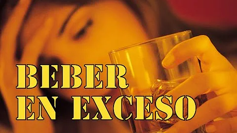 ¿Qué es beber en exceso para una mujer?