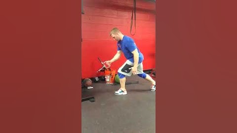 Split stance low cable row