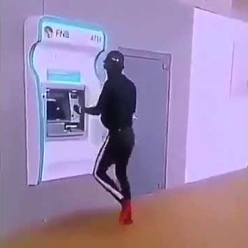 liat aksi kocak orang ini mau ngambil uang di atm