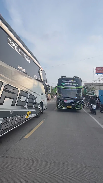 Moment langka ketika Nabila QQtrans bertemu pegasus asyrof #qqtrans #asyrof #busmania #teloletbasuri