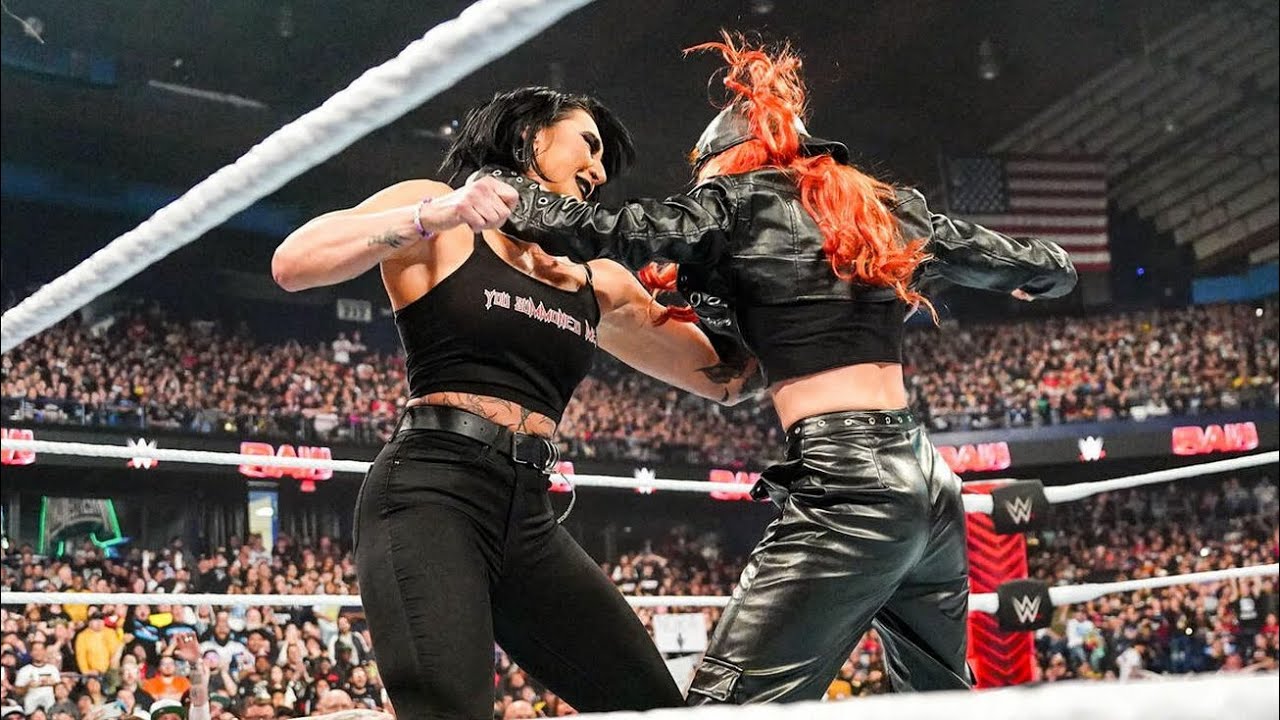 Rhea Ripley and Becky Lynch Brawl #wwe #wweraw #raw #beckylynch # ...
