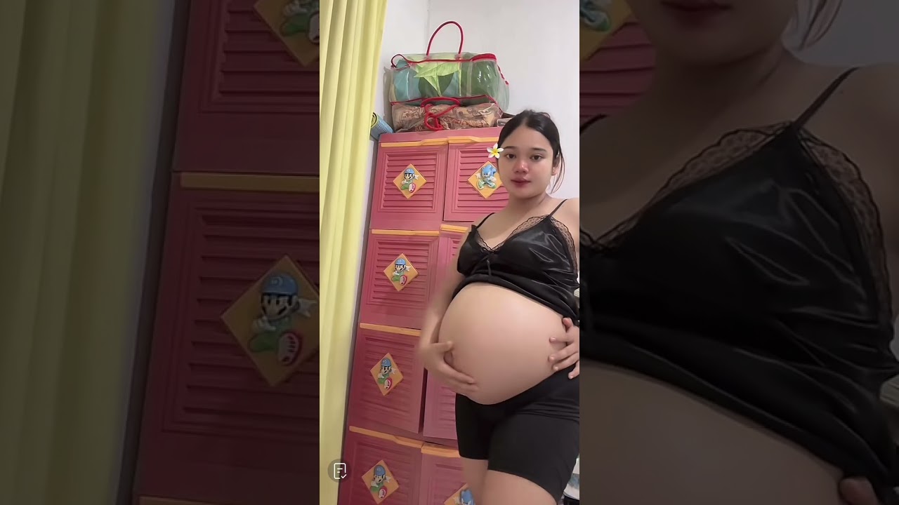 Bumil baju dinas hitam sepil perut