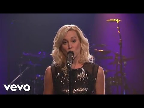 Video: Wo wohnt Kelly Pickler?