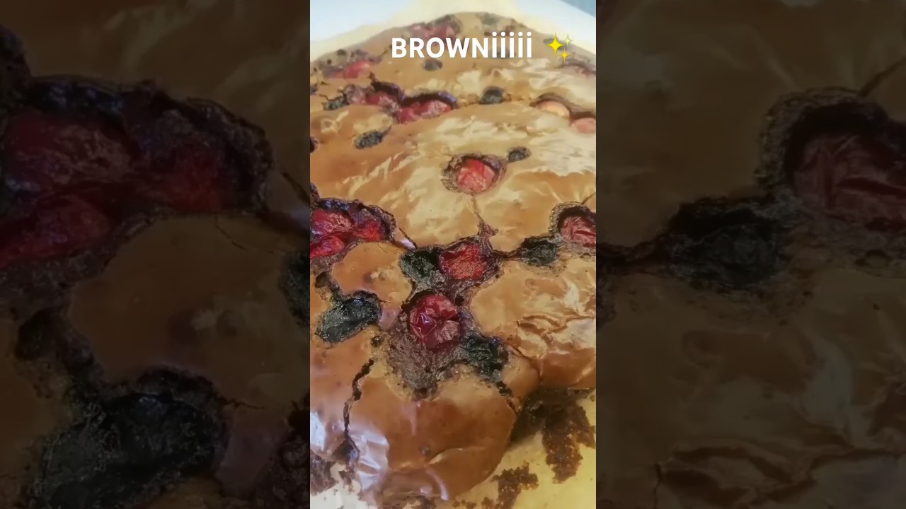 BROWNİİİİİ ???? #keşfet #keşfetbeniöneçıkar #shortvideo  #pratiktarifler #short  #tarif #brownie