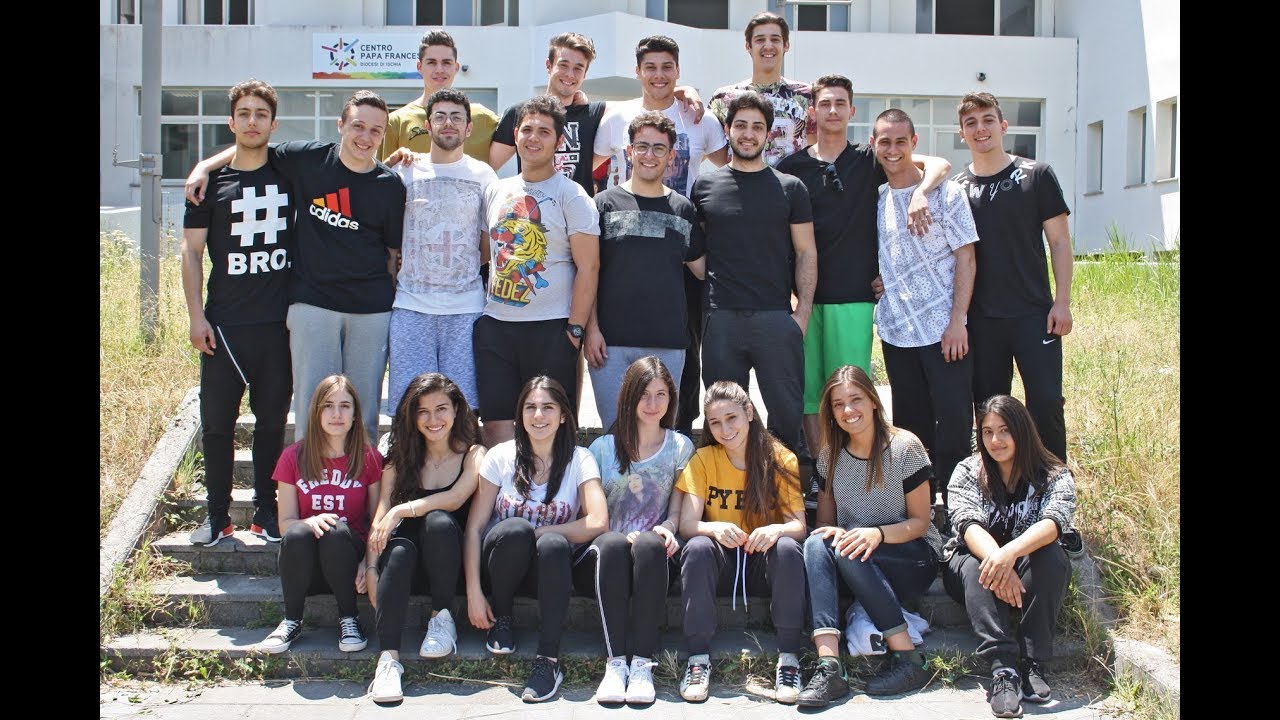 Album fotografico delle classi del Liceo Statale "Ischia" - a.s. 2016-2017