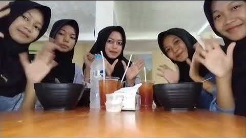 TUGAS INFORMATIKA,MEMBUAT FOOD VLOGGER