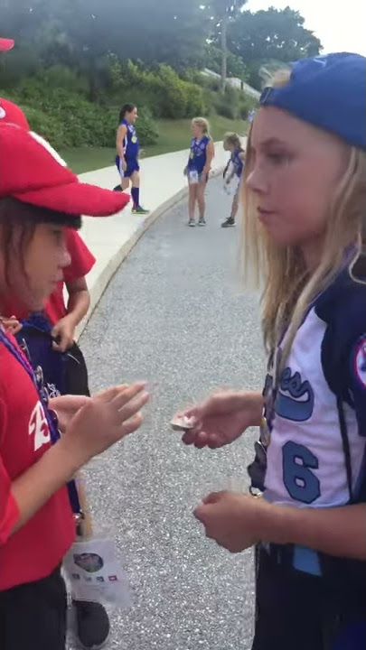 2017 Softball World Series- exchanging pins with China