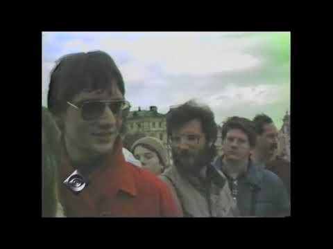 Приземлился на красной площади в 1987. Матиас Руст 1987. Матиас Руст на красной площади 1987. Руст приземлился на красной площади в 1987. Самолет сел на красной площади 1987.