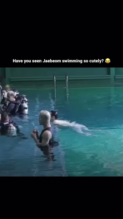 Have you seen #jaebeom swimming so cutely? 😂 #got7 #jayb #jacksonwang #ahgase #kpop