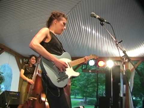 Roxanne Potvin Live at Blues Down on the Farm at S...