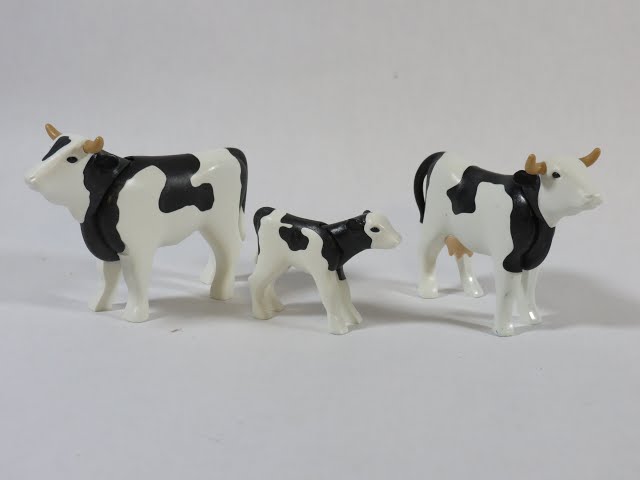 1978 Geobra Playmobil Color 3612 Paysans Farmers with Cows Neuf
